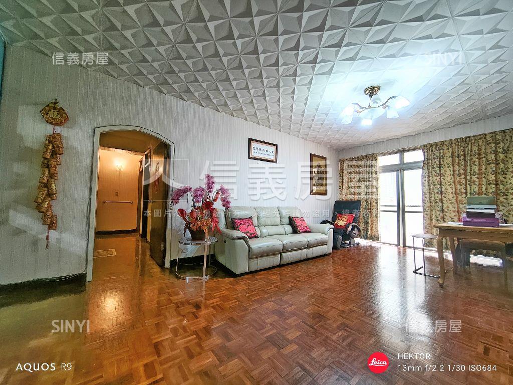 忠孝敦化方正名宅房屋室內格局與周邊環境