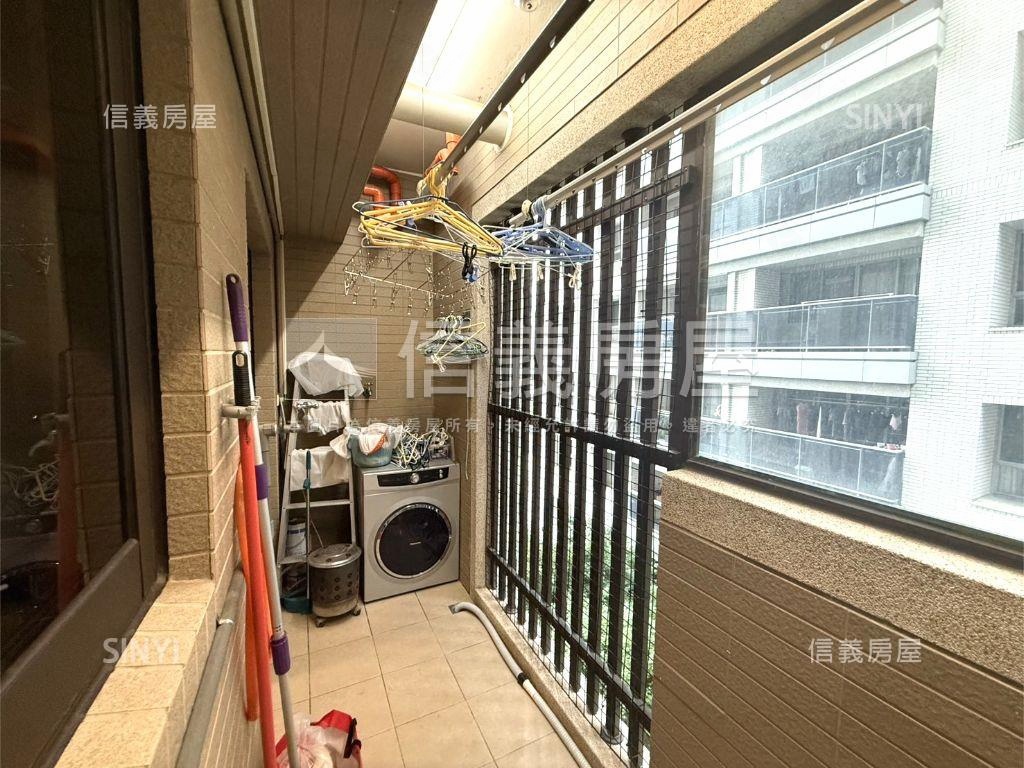 佳福謙邑４房附雙車位房屋室內格局與周邊環境