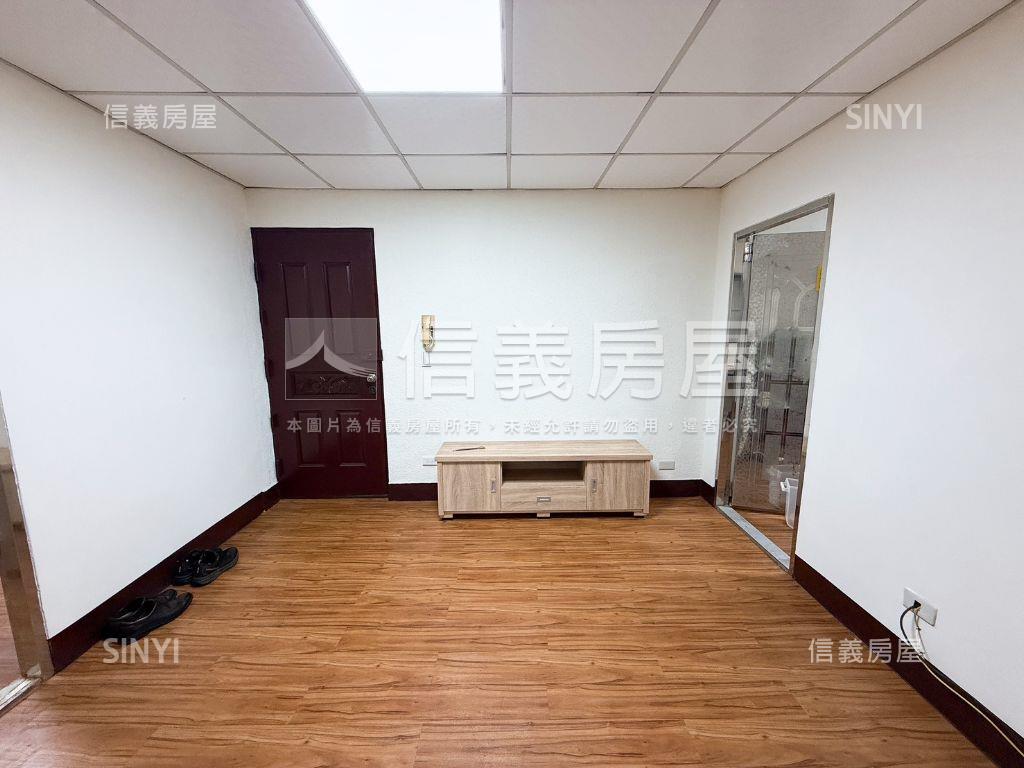 中山北邊間公寓頂加房屋室內格局與周邊環境