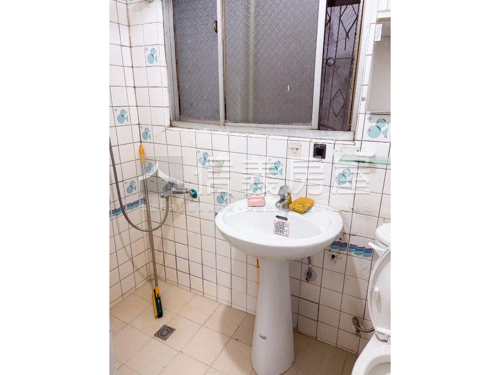 中山北邊間公寓頂加房屋室內格局與周邊環境