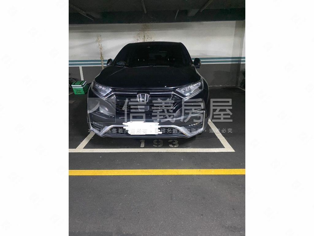 善美館溫馨三房車位房屋室內格局與周邊環境