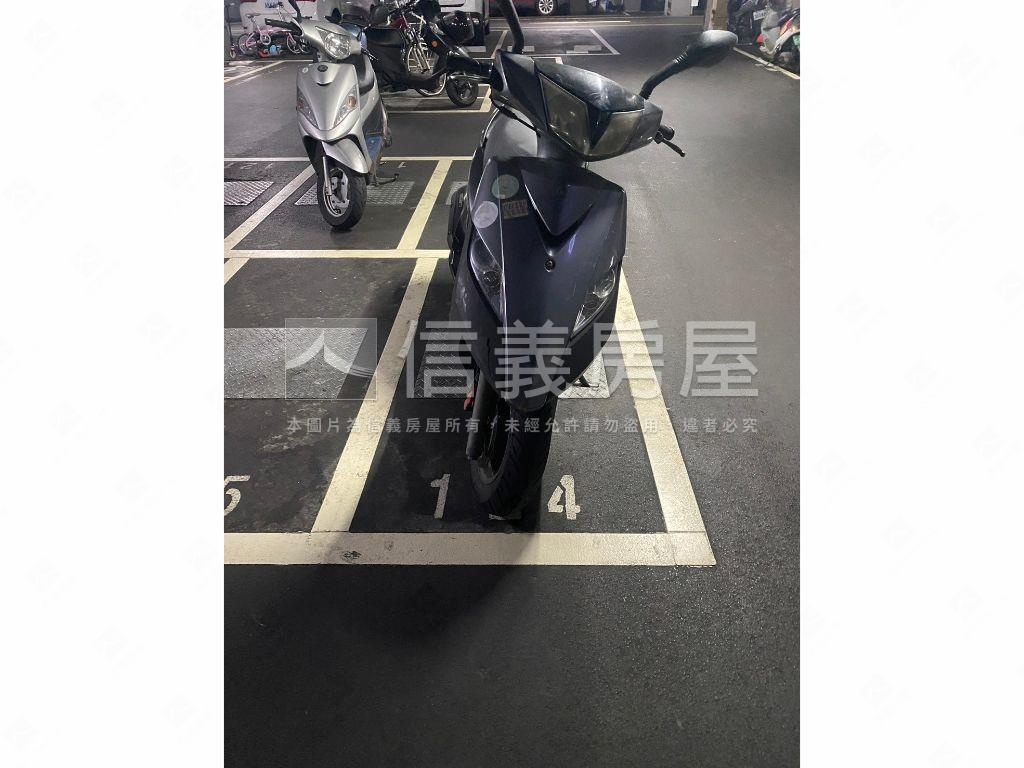 善美館溫馨三房車位房屋室內格局與周邊環境