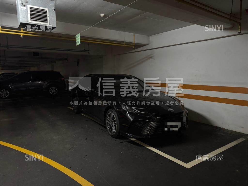 皇翔視野開闊～幸福典雅房屋室內格局與周邊環境