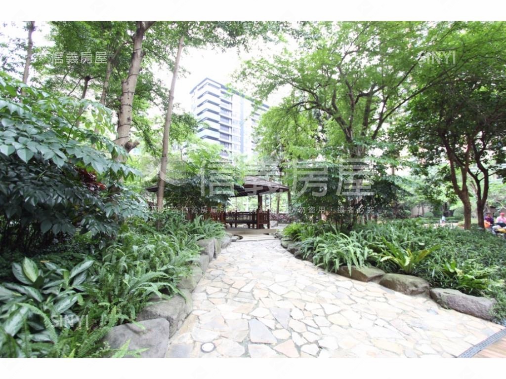 皇翔視野開闊～幸福典雅房屋室內格局與周邊環境