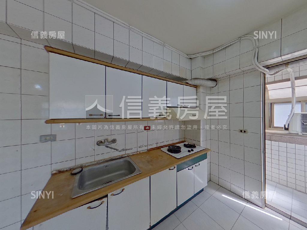 皇昱京都ＮＯ．０９房屋室內格局與周邊環境