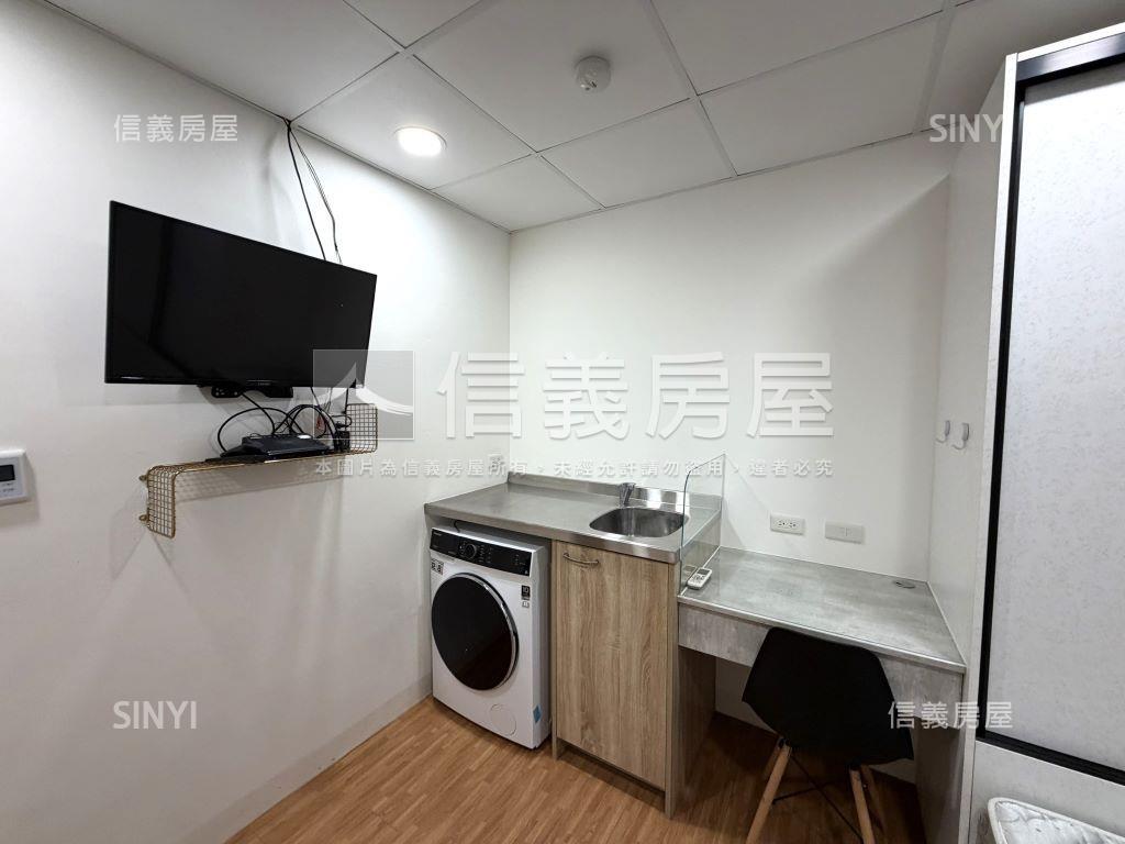 近榮總收租套金店面房屋室內格局與周邊環境