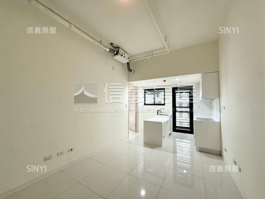 市政１號院高樓二房平車房屋室內格局與周邊環境