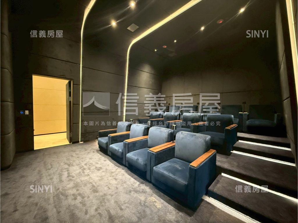 市政１號院高樓二房平車房屋室內格局與周邊環境