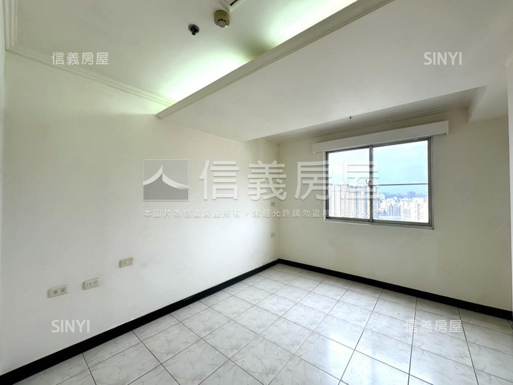 啟示山景次高樓三房車位房屋室內格局與周邊環境