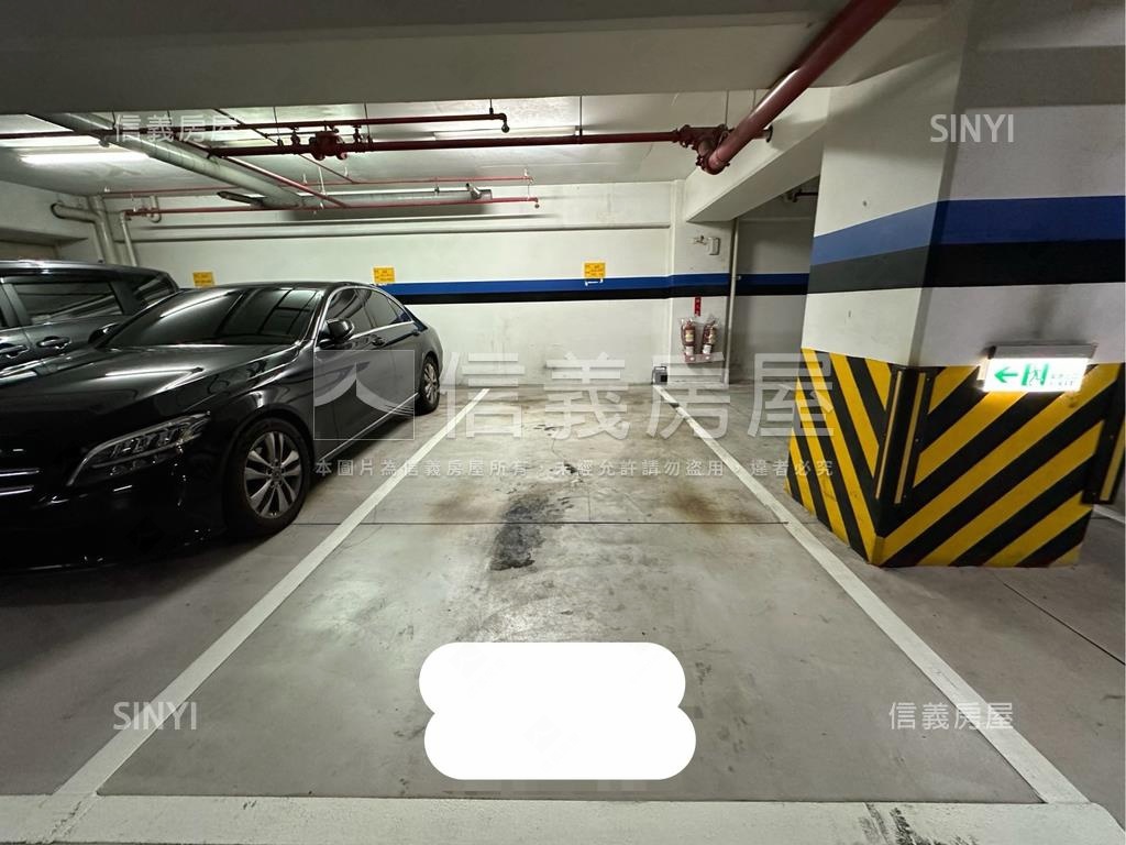 啟示山景次高樓三房車位房屋室內格局與周邊環境