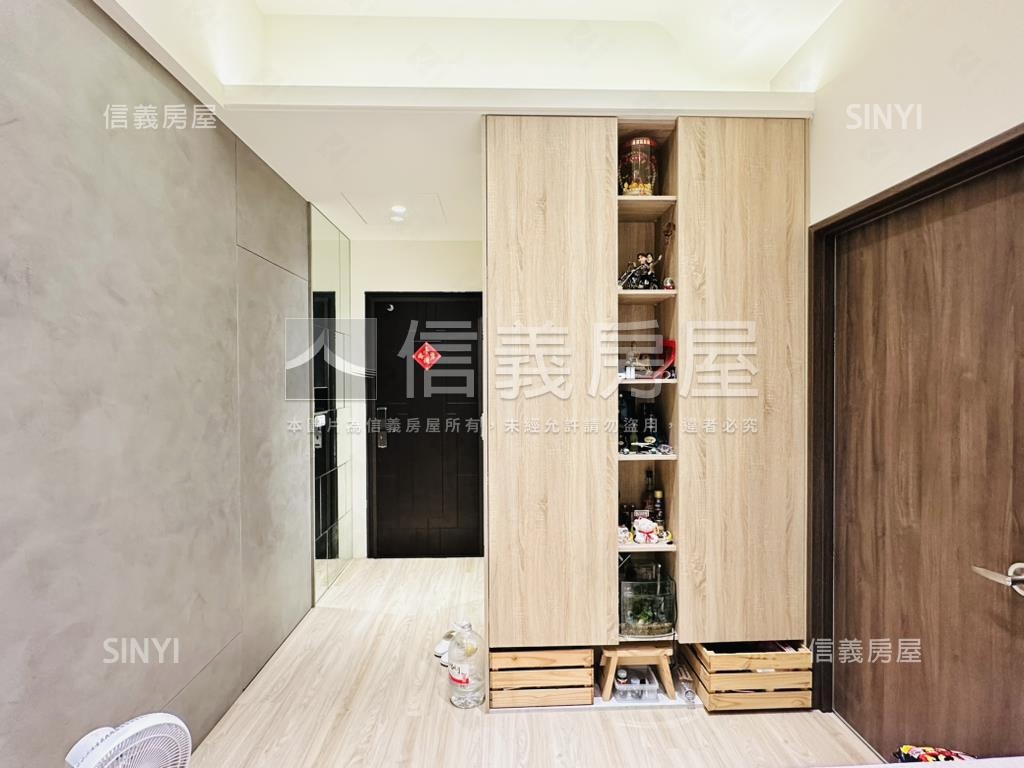 福容佳麗寶裝潢美三房車位房屋室內格局與周邊環境