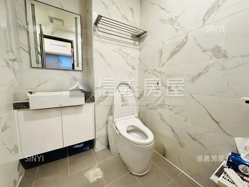 福容佳麗寶裝潢美三房車位房屋室內格局與周邊環境