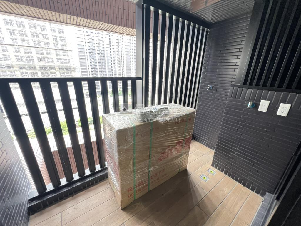 鉑克棶九樓兩房車位房屋室內格局與周邊環境