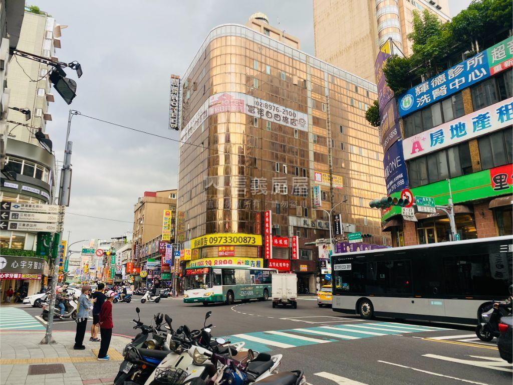 重新路天台廣場金金店房屋室內格局與周邊環境