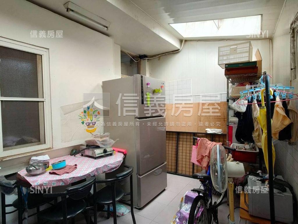 小北門機能收租透天房屋室內格局與周邊環境