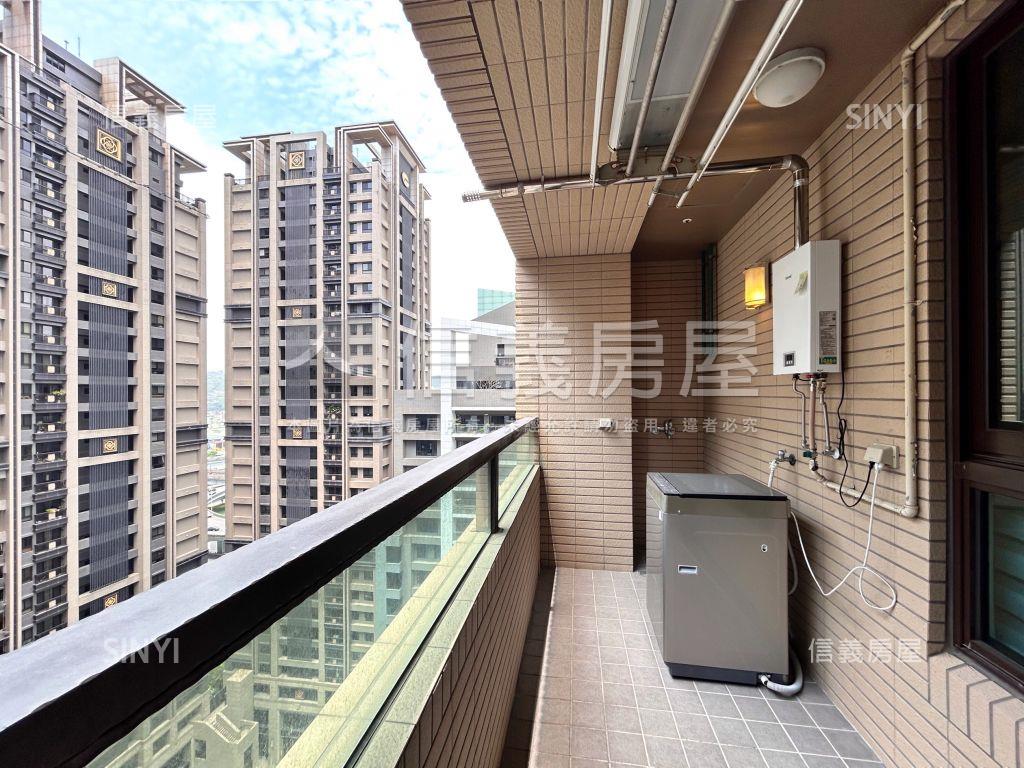 中央星鑽高樓裝潢採光優房屋室內格局與周邊環境