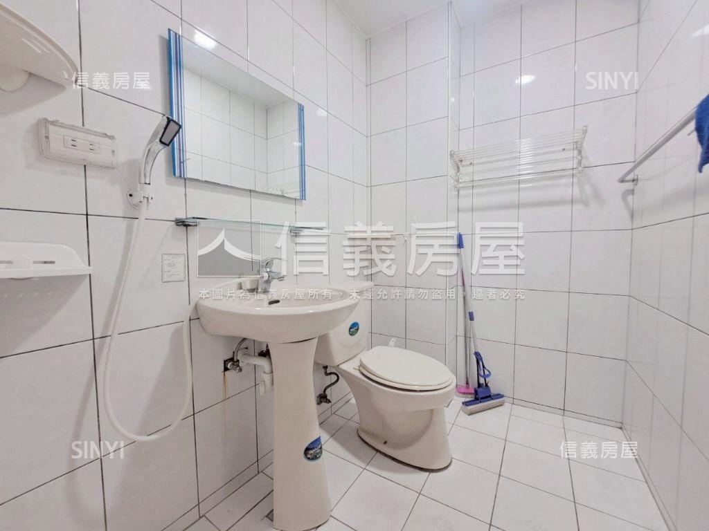 永福前後陽台方正稀有美寓房屋室內格局與周邊環境