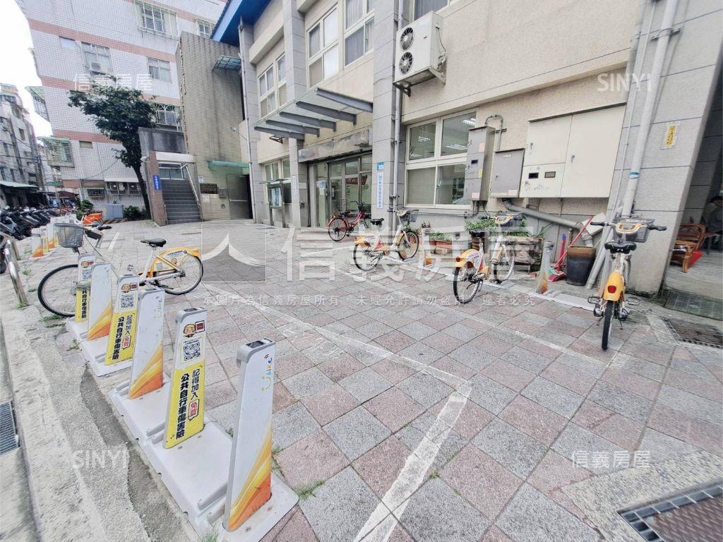 永福前後陽台方正稀有美寓房屋室內格局與周邊環境