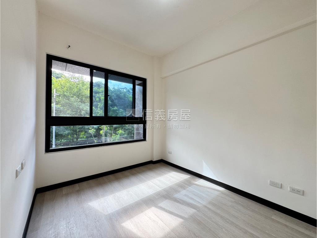 【淳青】新成屋邊間正三房房屋室內格局與周邊環境