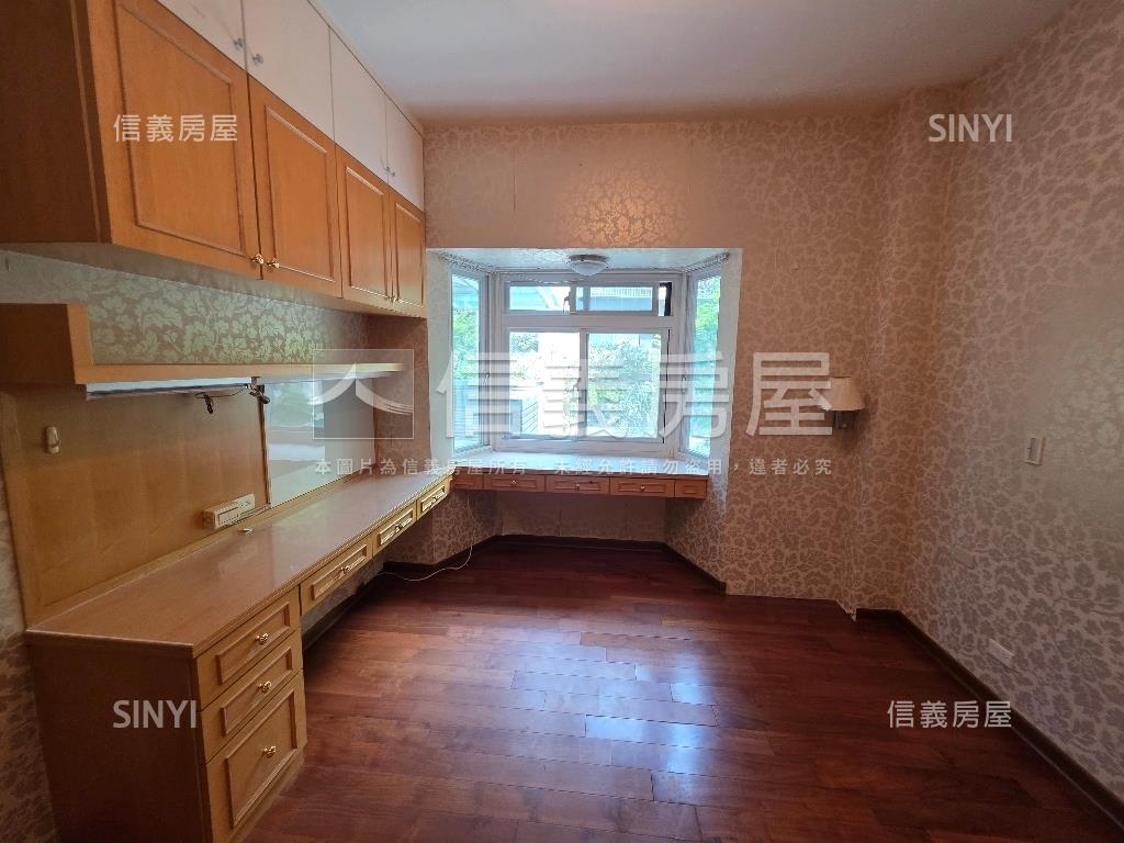 ”天母磺溪鋼骨露臺大戶”房屋室內格局與周邊環境