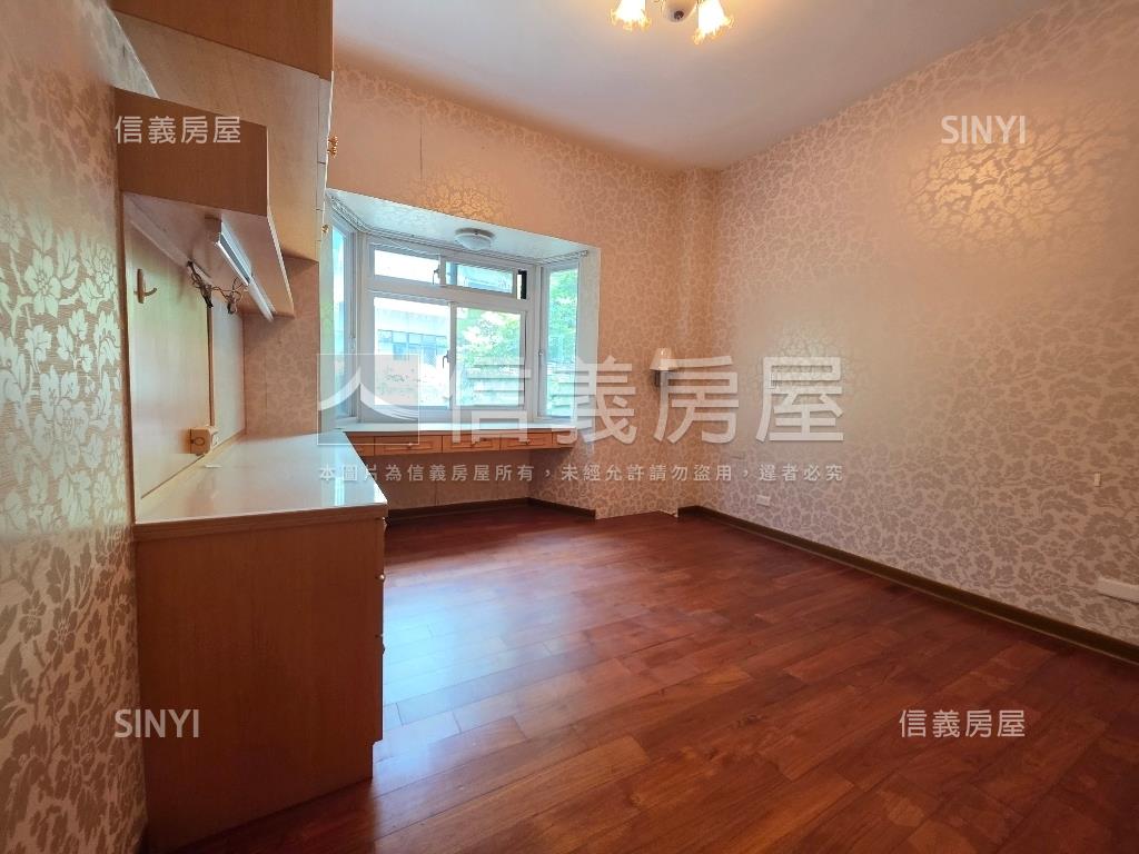 ”天母磺溪鋼骨露臺大戶”房屋室內格局與周邊環境