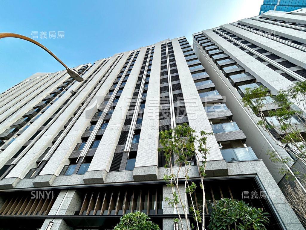 精裝｜亞灣置產美宅車位房屋室內格局與周邊環境