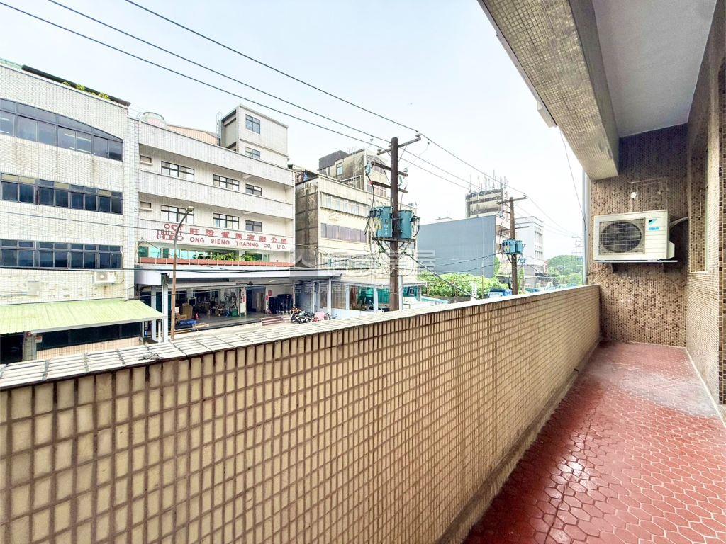 關渡優質邊間採光廠辦房屋室內格局與周邊環境