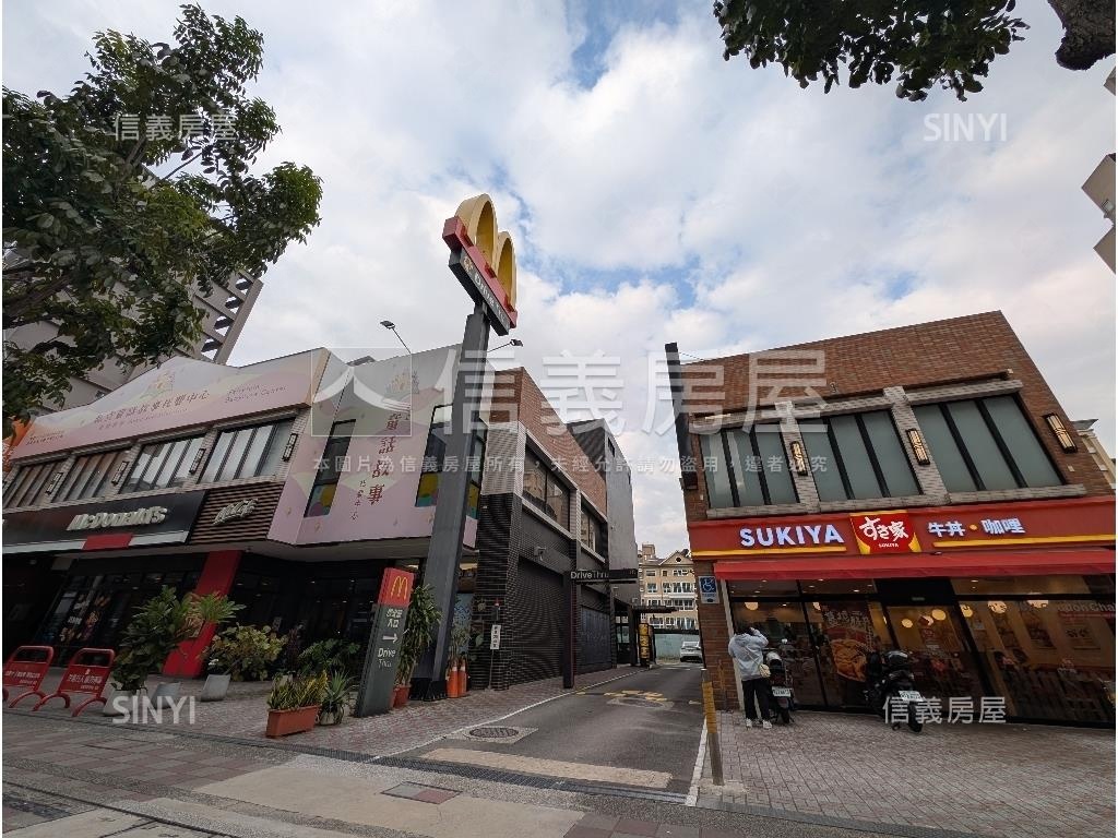 優質社區高樓美四房房屋室內格局與周邊環境