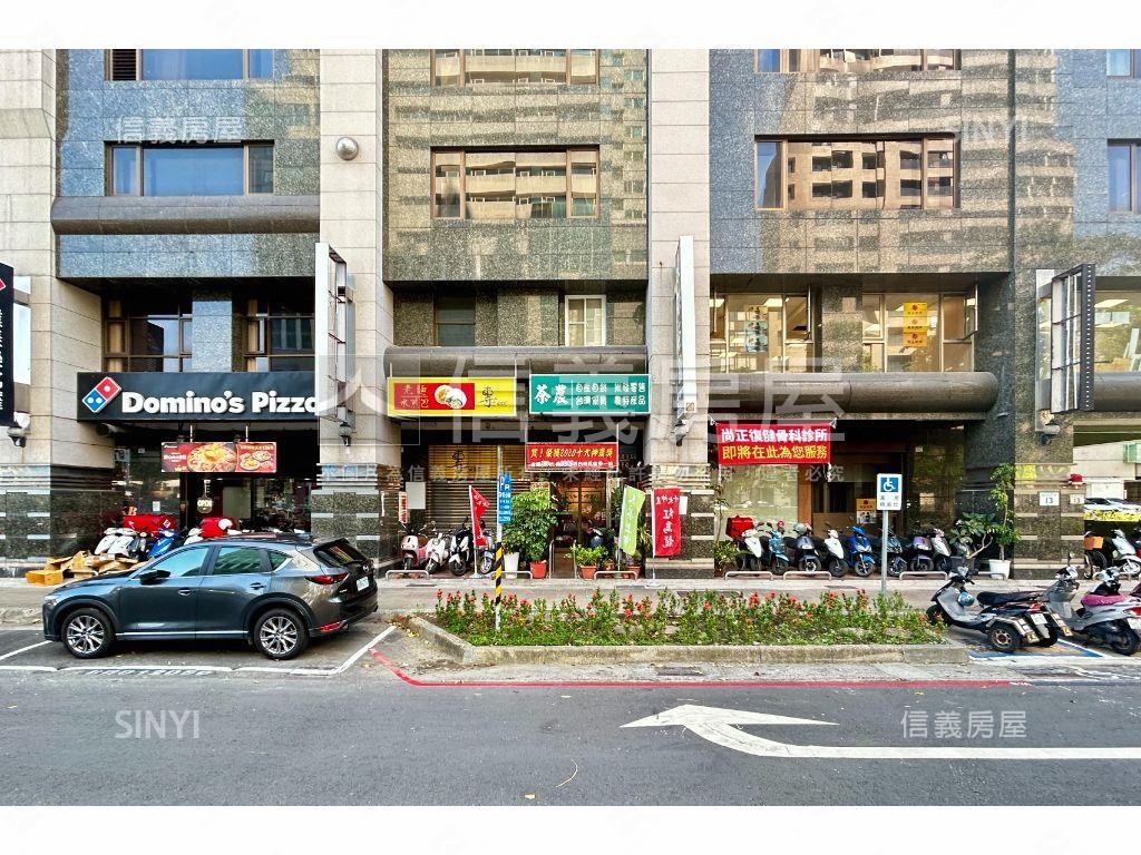 亞灣捷運旁中山首府金店面房屋室內格局與周邊環境