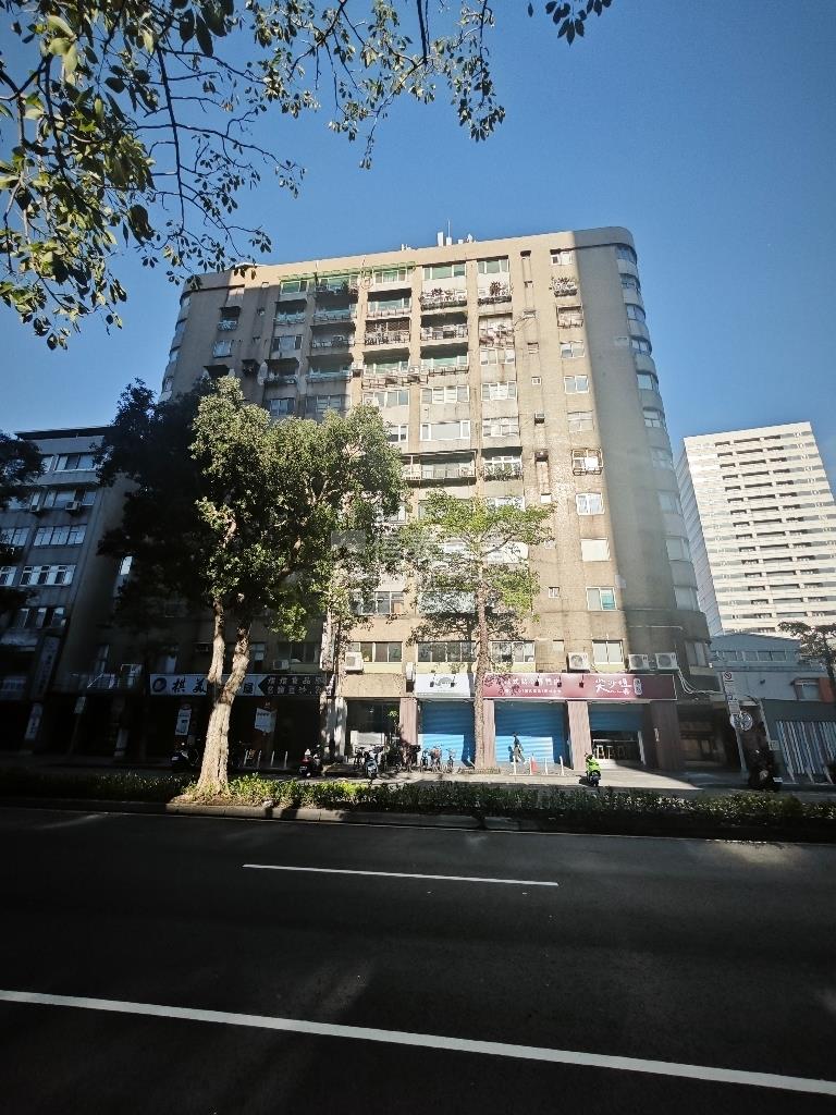 北小龍門捷運兩房房屋室內格局與周邊環境
