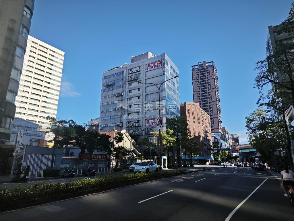 北小龍門捷運兩房房屋室內格局與周邊環境