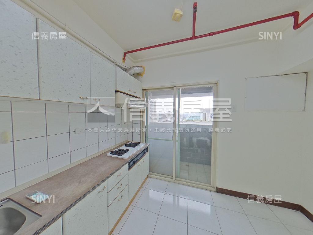 金棧高樓層兩房雙車位房屋室內格局與周邊環境