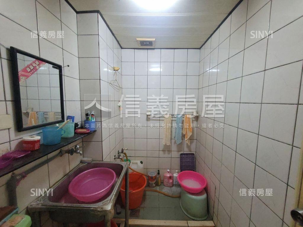 竹和大學城三房房屋室內格局與周邊環境