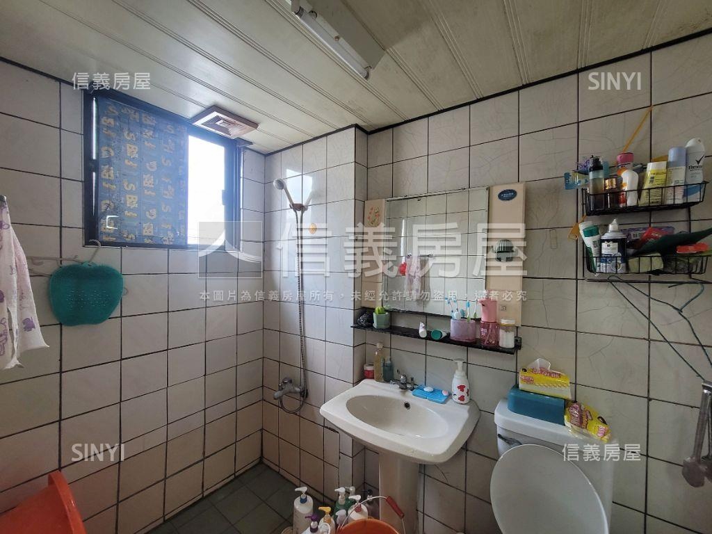 竹和大學城三房房屋室內格局與周邊環境
