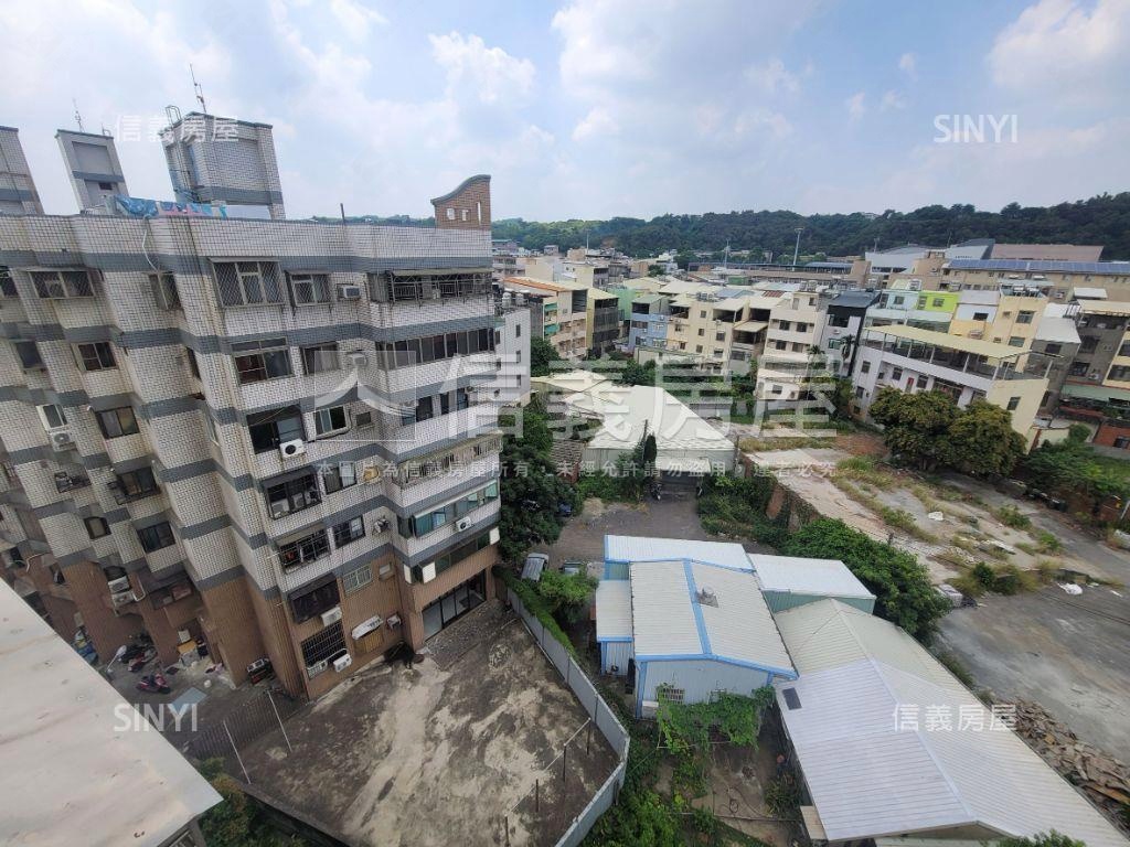 竹和大學城三房房屋室內格局與周邊環境