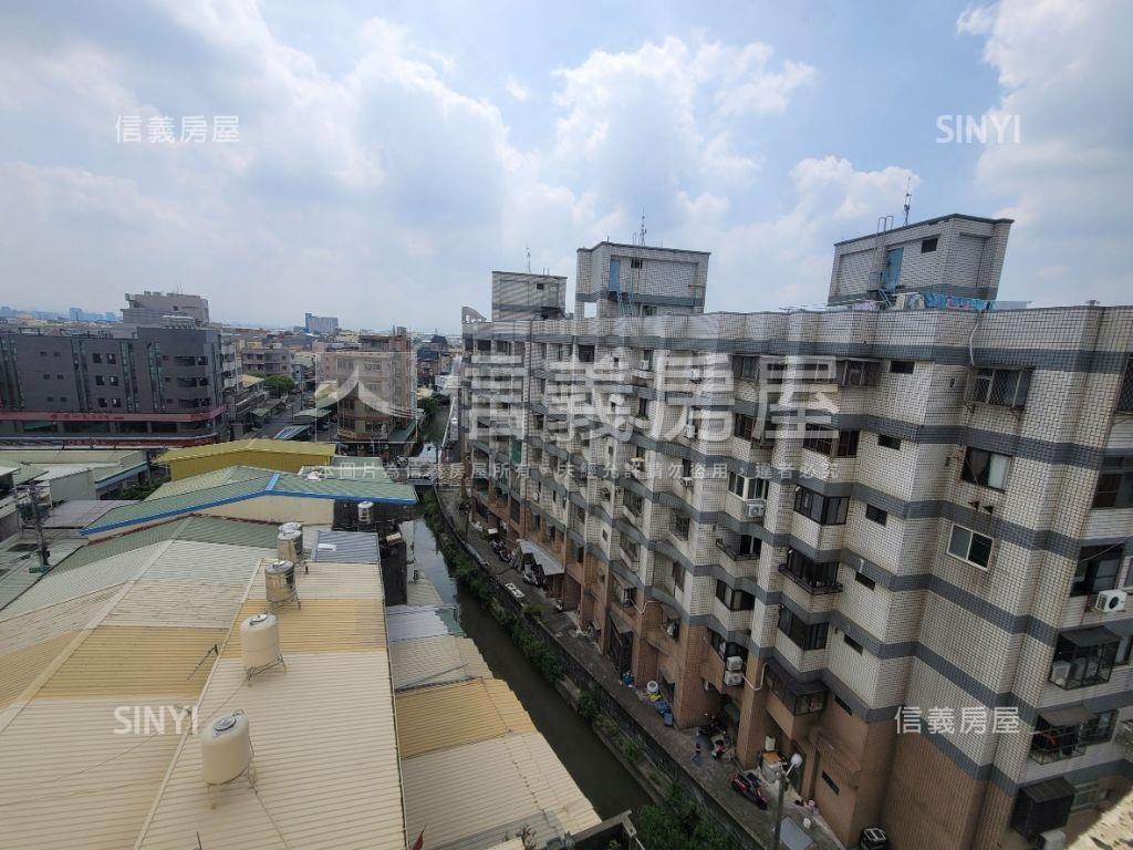 竹和大學城三房房屋室內格局與周邊環境