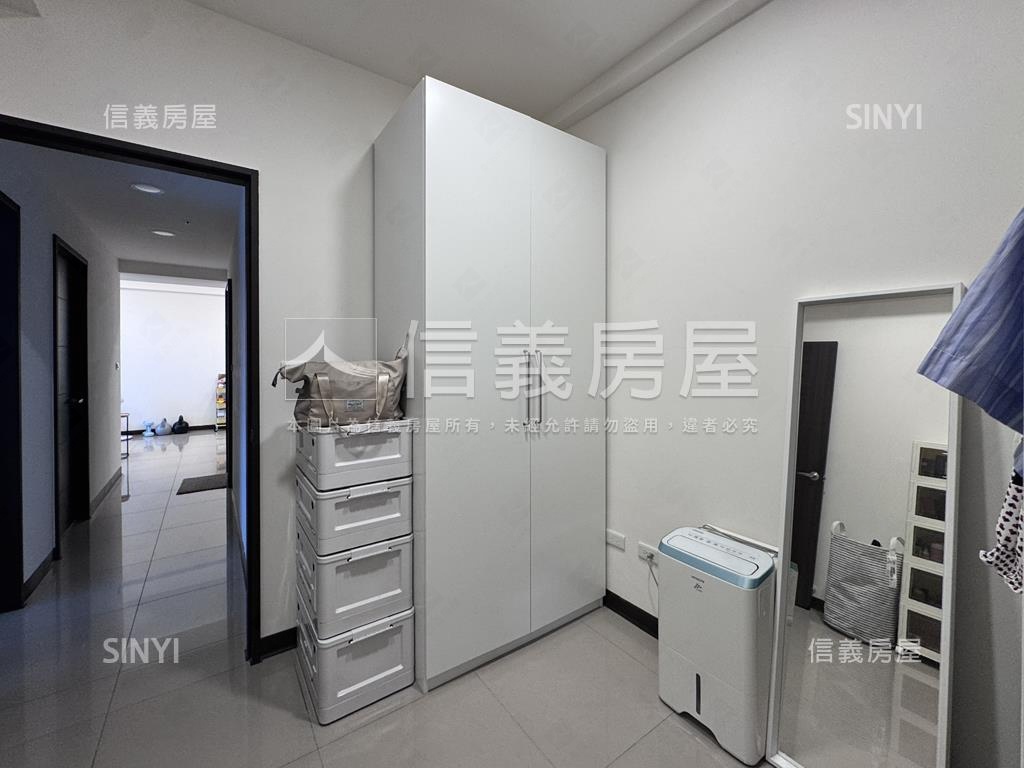 輕屋齡面綠景三房平車房屋室內格局與周邊環境
