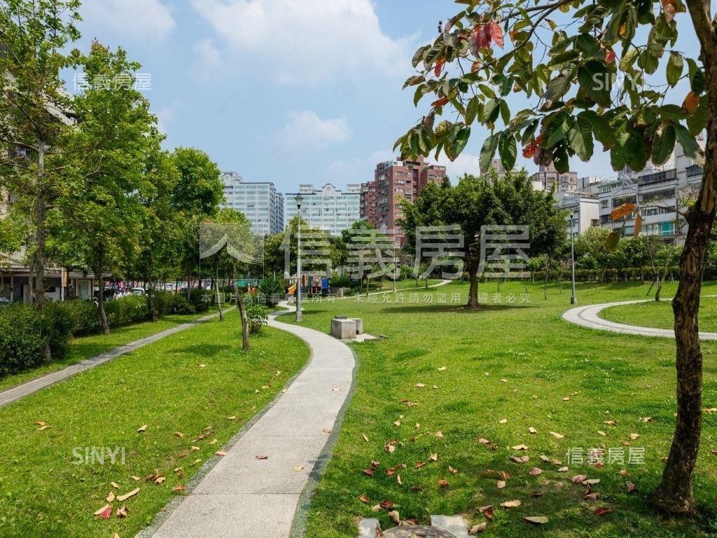 正康樂街面寬角間大店面房屋室內格局與周邊環境