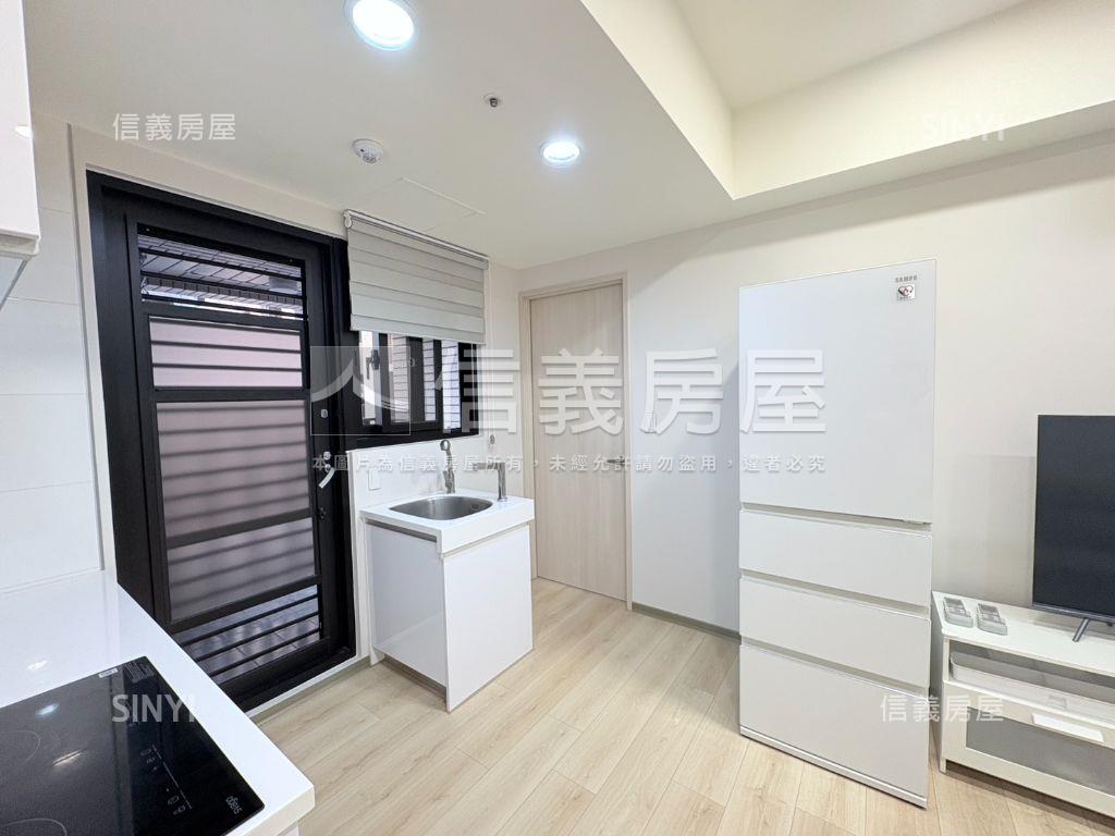 愛悅高樓層兩房車位房屋室內格局與周邊環境