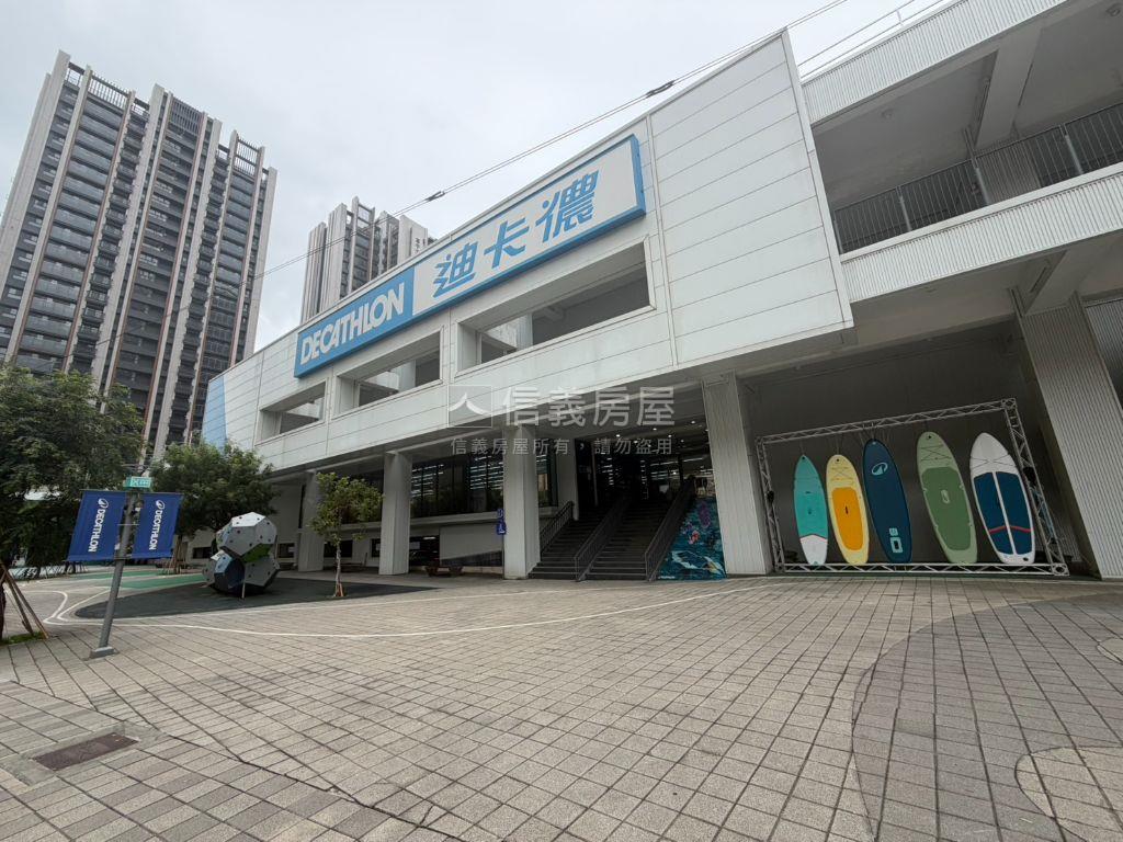 雲智匯科技辦公房屋室內格局與周邊環境