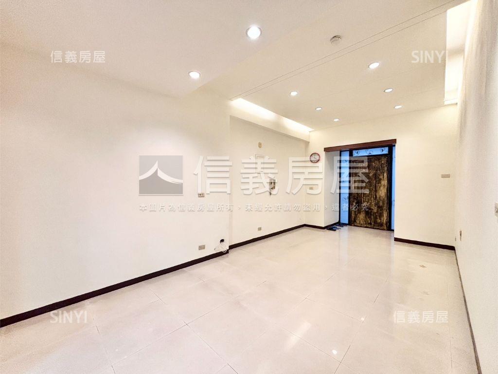 神話挑高三房美屋房屋室內格局與周邊環境