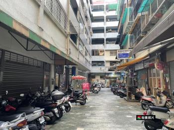 健康路店面住家