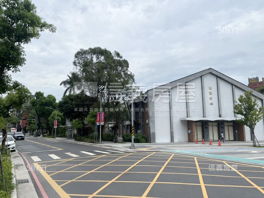專任中正路土地４１０地號房屋室內格局與周邊環境
