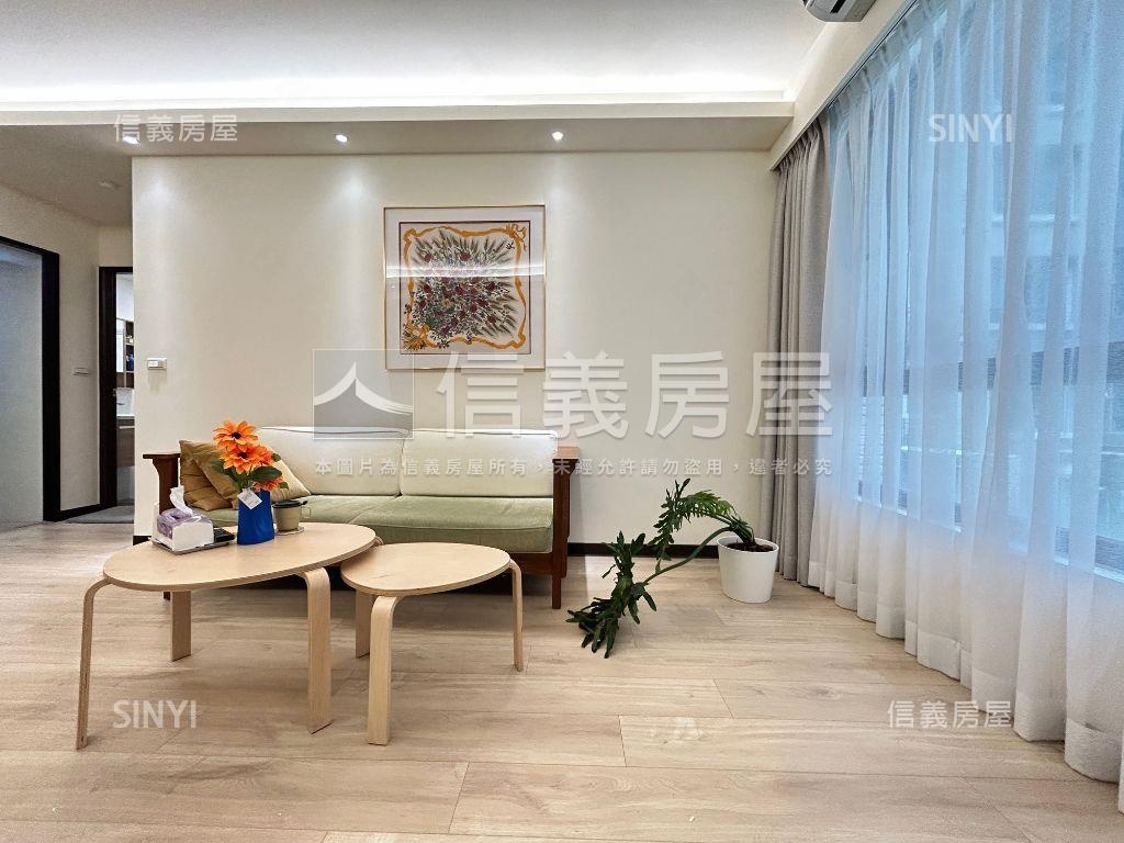 世紀風華裝潢典雅三房平車房屋室內格局與周邊環境
