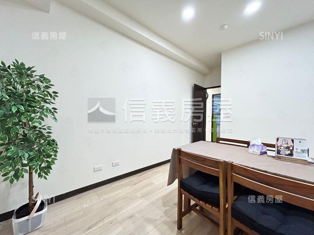 世紀風華裝潢典雅三房平車房屋室內格局與周邊環境