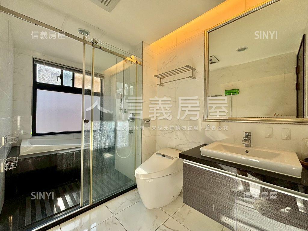 美術館雙城匯高樓三房平車房屋室內格局與周邊環境