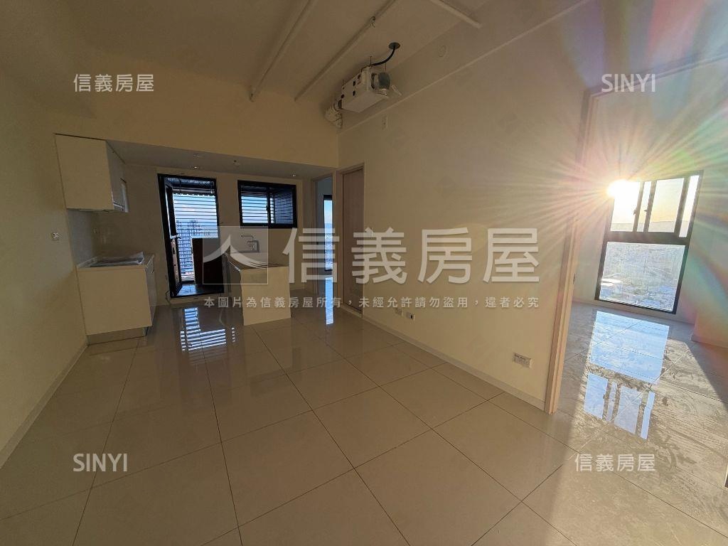 七期朝南非凡視野平車房屋室內格局與周邊環境