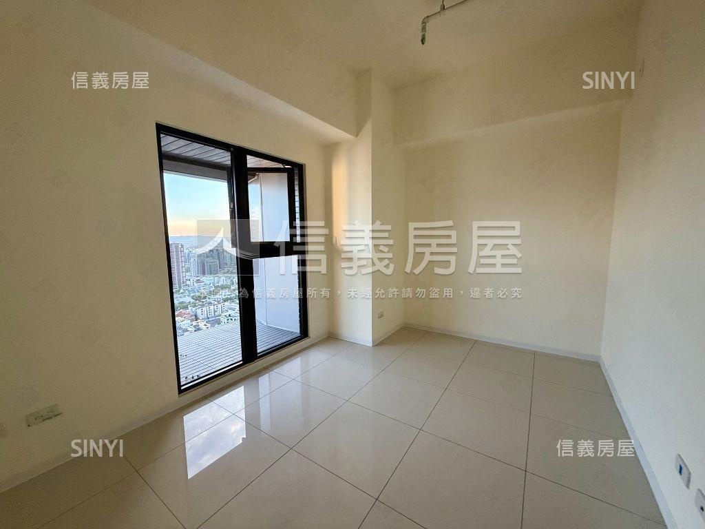 七期朝南非凡視野平車房屋室內格局與周邊環境