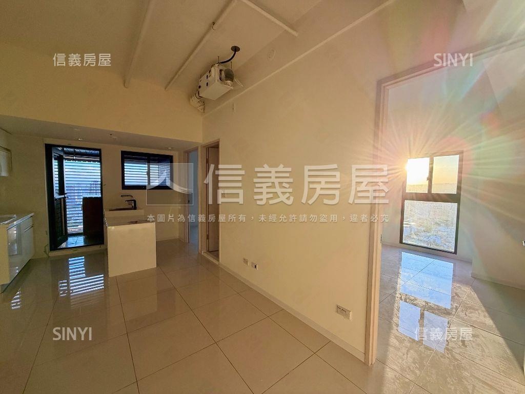 七期朝南非凡視野平車房屋室內格局與周邊環境