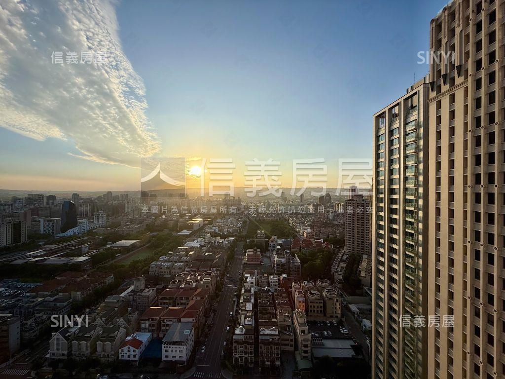 七期朝南非凡視野平車房屋室內格局與周邊環境